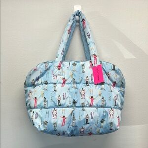 Betsy Johnson | Weekender Ski ⛷️ Themed Travel Bag w/Neck Pillow ✈️